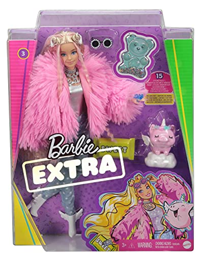 Barbie Extra n.º 3 - Muñeca Articulada con Abrigo Rosa y Mascota Unicornio-Cerdito - Incluye 15 Accesorios - Regalo para Niños de 3+ Años