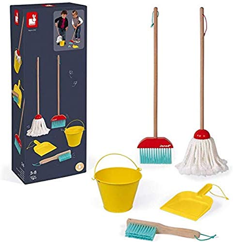Janod - Set de limpieza - 5 accesorios de madera realistas - Escoba + Fregona + Cubo + Pala + Cepillo - Juguete de imitación de madera para niños - A partir de 2 años, J06588