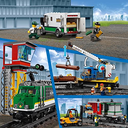 LEGO 60198 City Tren de Mercancías con Motor, Juguete Teledirigido para Niños de 6 Años con 4 Vagones, Vías y Accesorios