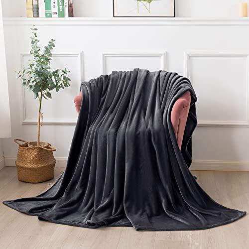 Mantas para Sofa Gris Oscuro 150 × 200 cm, RATEL Mantas para Cama de Franela Reversible, Mantas Ligeras de 100% Microfibra - Fácil De Limpiar - Extra Suave Cálido