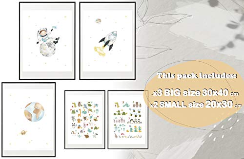 Mr. Castle Laminas Decorativas para enmarcar Cuadros de Pared. Estilo Infantil. Grandes 30 x 40cm y 20 x 30cm. Posters decoración del hogar, Cuarto de bebé (Astronauta)