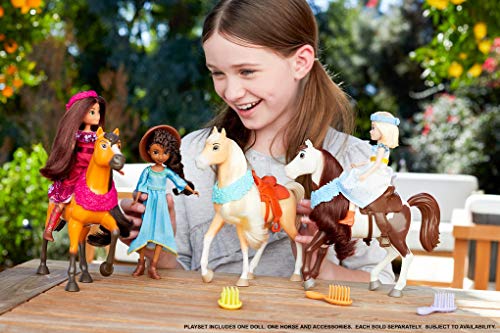 Spirit Abigail con Boomerang Festival Muñeca articulada con vestido y con caballo de juguete con crin y cabeza articulada (Mattel GXF65)