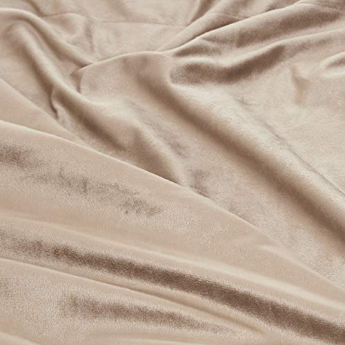 Amazon Basics - Manta de rayas de piel sintética - Marrón claro, 150 x 200 cm