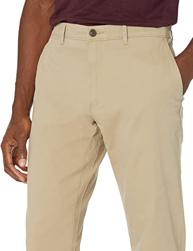 Amazon Essentials - Pantalones ajustados informales en color caqui para hombre, Beige (Khaki), W30/L34