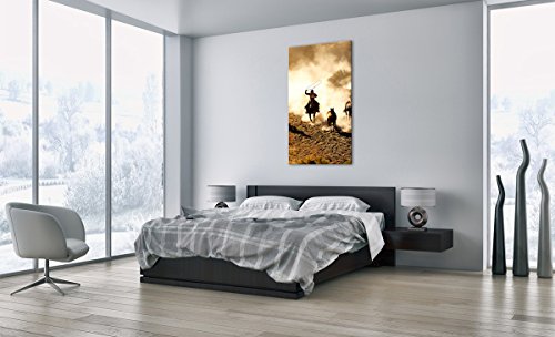 Cuadro sobre lienzo - Impresión de Imagen - Vaqueros caballos galope - 65x120cm - Imagen Impresión - Cuadros Decoracion - Impresión en lienzo - Cuadros Modernos - Lienzo Decorativo - PA65x120-2693