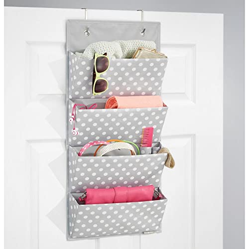 mDesign Colgador de armario con 4 bolsillos – Organizador de accesorios, zapatos y ropa – Organizador para colgar en el armario o puerta – gris/blanco