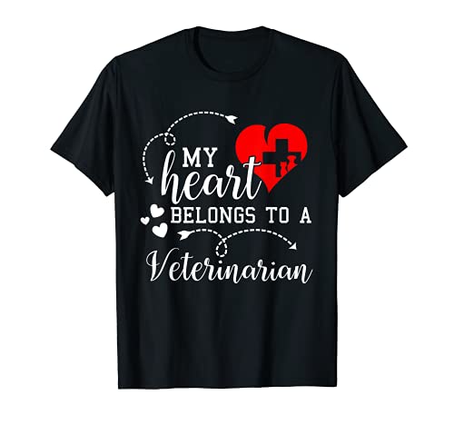 Mi corazón pertenece a un veterinario por amar a su esposa Camiseta