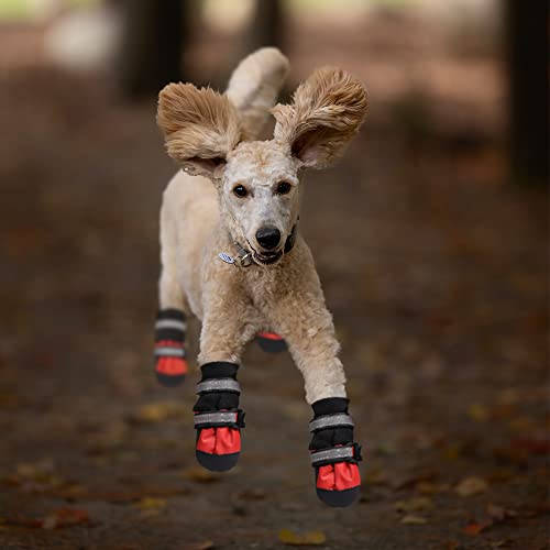 Swetup Botas Impermeables para Perros, Botas Antideslizantes para Perros Zapatos Protección de Patas para Perros con Correa Reflectante y Banda Elástica para Perros Medianos y Grandes (M, Rojo)
