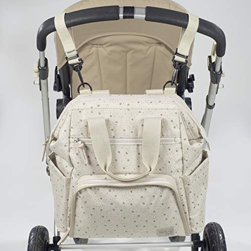 Walking Mum. Mochila Dreamer. Bolsa Pañalera para Silla de Paseo. Diseño con Asas Cortas y Correas para Llevar en los Hombros. Elaborado en Material Resistente de Color Beige. Medidas 40X36X20 cm.