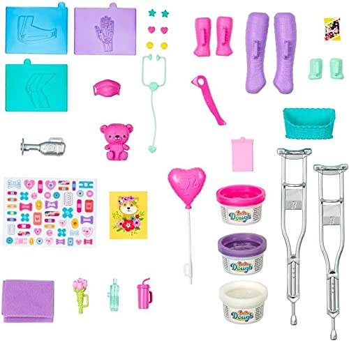Barbie Doctora con Clínica médica, muñeca con accesorios de medicina de juguete. Incluye juego de plastilina Mattel GTN61