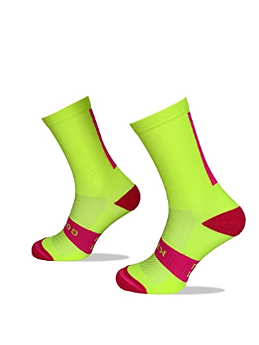 Calcetines Deportivos Técnicos Compresivos, diseñados para el Alto Rendimiento en la Práctica Deportiva de Running, Ciclismo, CrossFit, Gimnasio.