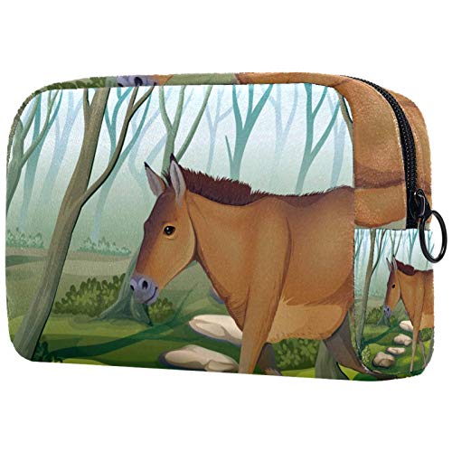 KAMEARI Bolsa de cosméticos con diseño de caballo en la selva, con niebla, grande, organizador de cosméticos, multifuncional, bolsas de viaje