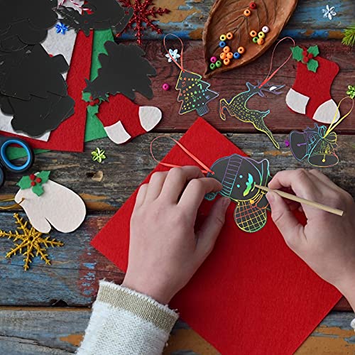 LAMEK 48 Piezas Scratch Art Navidad Papel de Rascar Navideños Manualidades con 12 Lápices de Madera y Cintas Accesorios Fiestas para Rascar Niños Navideña Cumpleaños Clase de Artesanía Escuela