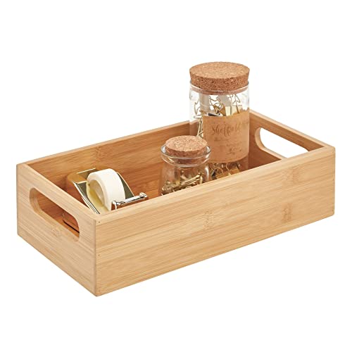mDesign Caja de bambú con asas – Práctica cesta guardatodo abierta para útiles de oficina – Cajón organizador de escritorio de madera para bolígrafos y otros elementos – color natural