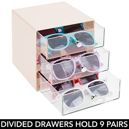 mDesign Juego de 2 cajas para gafas de sol – Cajoneras de plástico con 3 compartimentos – Organizador de armarios para guardar todo tipo de gafas – transparente y crema