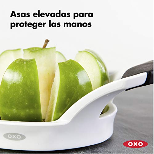 OXO Good Grips - Descorazonador y cortador de manzanas de acero inoxidable