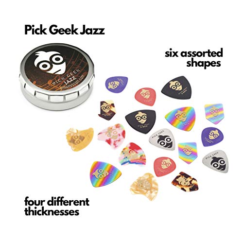 Pick Geek TRIO - Púas de Guitarra - 3 Diferentes Juegos de Diseños Frescos para su Guitarra Eléctrica, Acústica, o Bajo - 4 Espesores - X Grueso, Grueso, Mediano y Ligero - 3 Lujoso Estuches de Metal