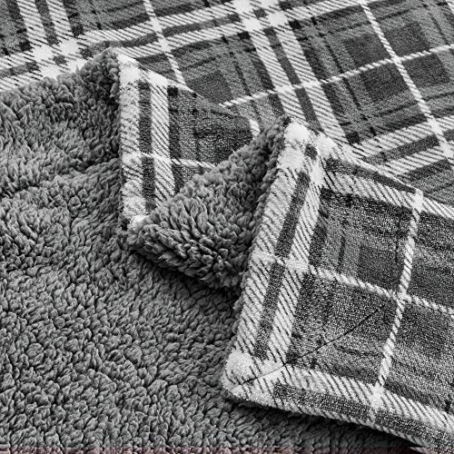 softan Manta de vellón Sherpa, Manta de Felpa Peluda súper Suave para sofá Cama Manta de Piel difusa, 130 cm × 150 cm, Tela Escocesa Gris