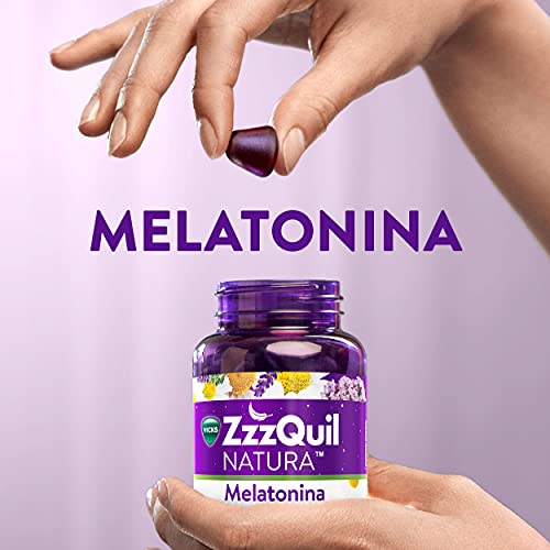 ZzzQuil Natura Complemento alimenticio para dormir, a base de melatonina para dormir y extractos de lavanda, valeriana y camomila, 72 gominolas
