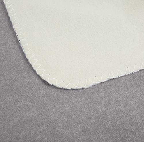 Amazon Basics - Manta polar, 220 x 240 cm, Gris/Crema